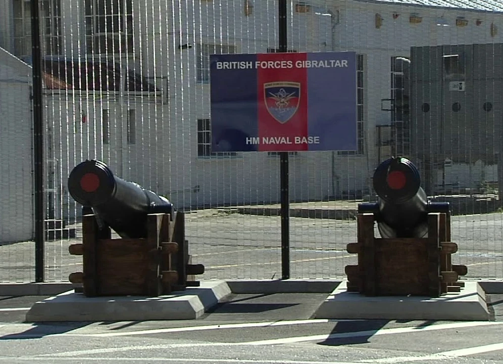 base naval de las fuerzas británicas gibraltar