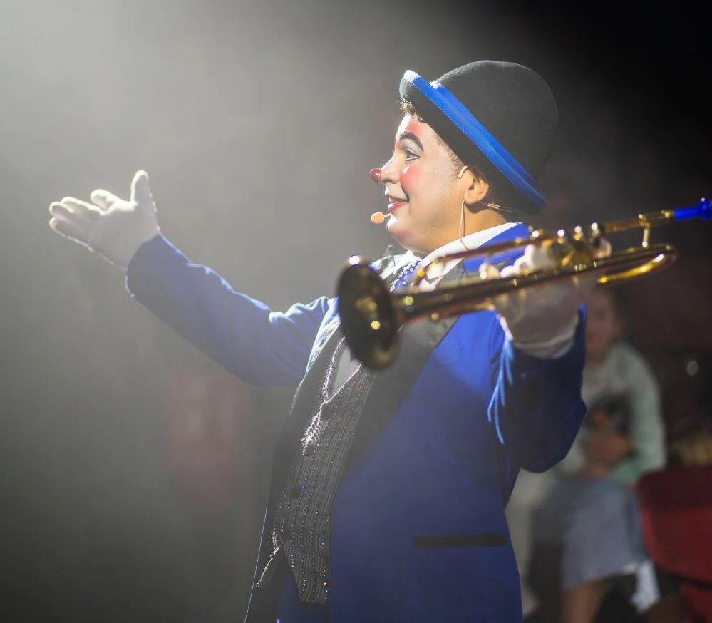 berlin zircus payaso azul