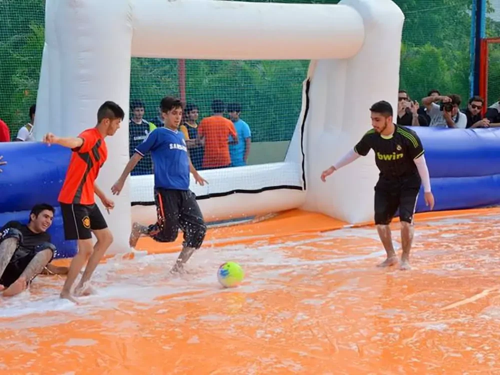 futbol agua hinchable