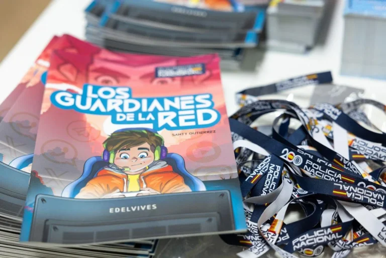 guardianes de la red comic