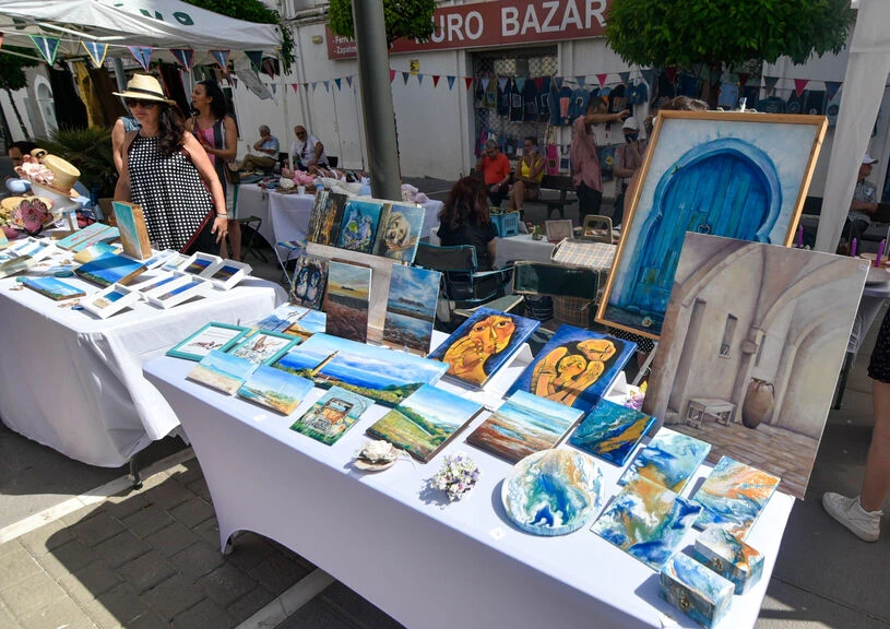 mercado arte algeciras puestos
