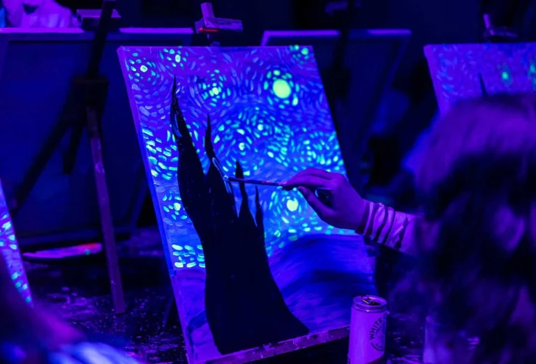 neon painting workshop