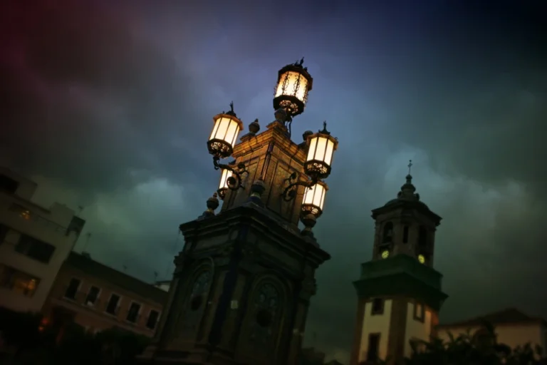 plaza alta algeciras noche